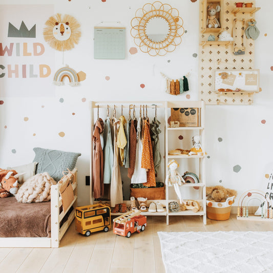 Montessori House Bed Clothing Rack with Shelves for Toddlers