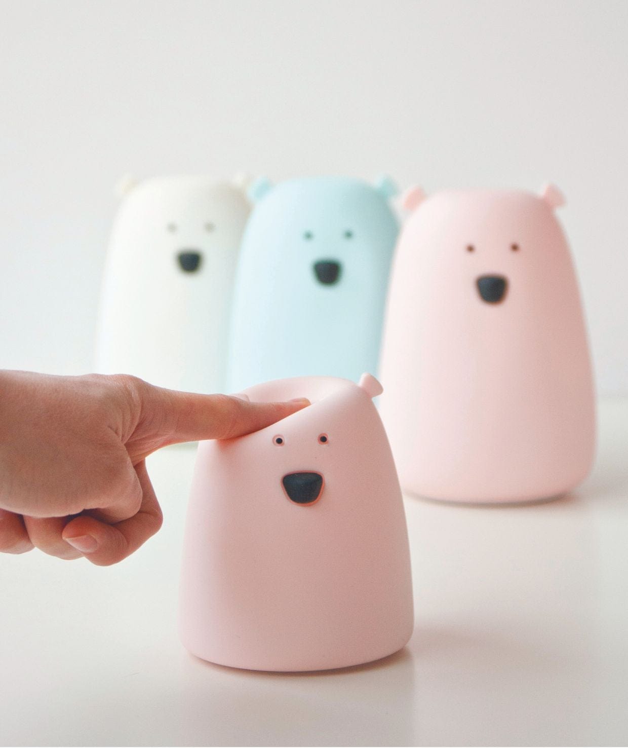 Rabbit & Friends Little Bear Silicone Lamp - Pink