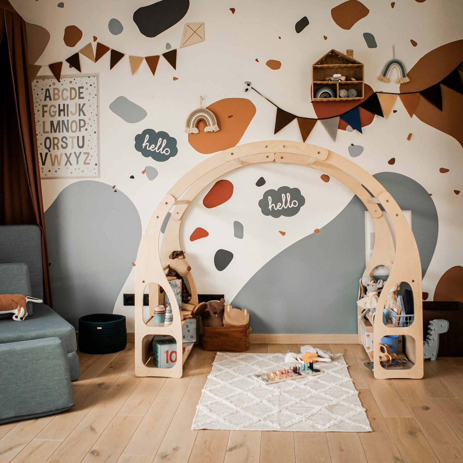 Montessori House Bed Montessori Play Stand/Toy Shelf For Kids