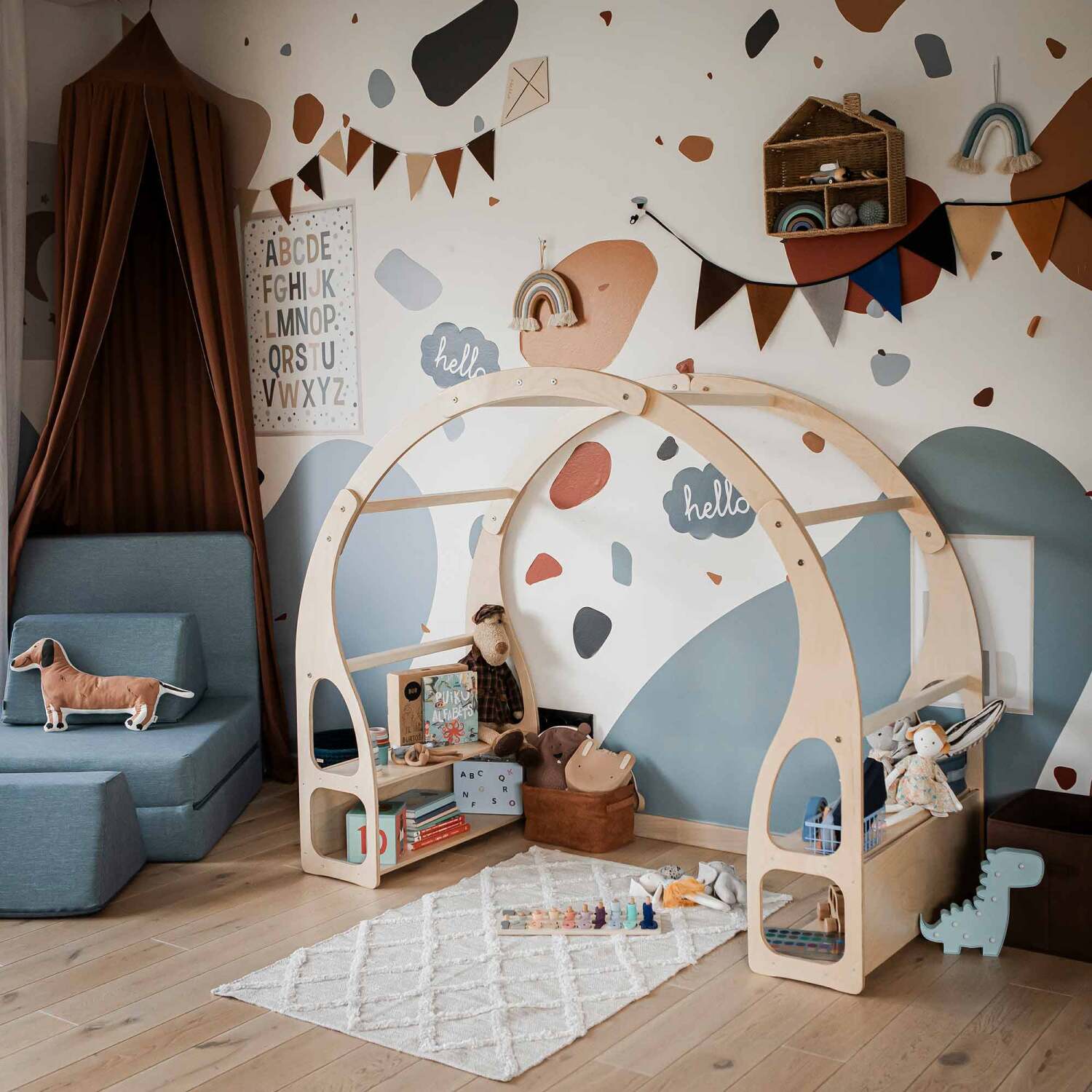 Montessori House Bed Montessori Play Stand/Toy Shelf For Kids