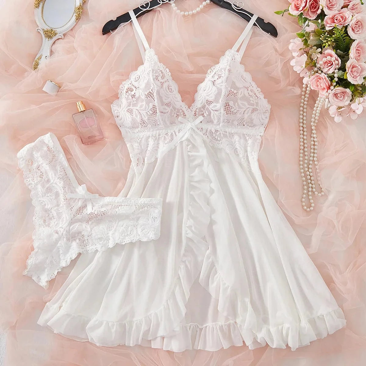 cudo Nightwear White / S Nightgown with a sensual slit and panties in the Canis Maior set